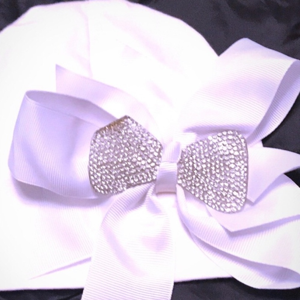 NWOT White & Sparkles hat!